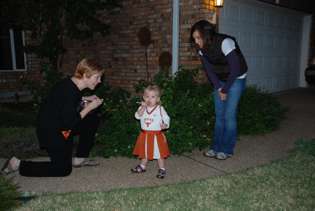2009/10(0ct)/HALLOWEEN FUN/1024x768_2009-10-31-17 HALLOWEEN IAN SYDNEY.jpg